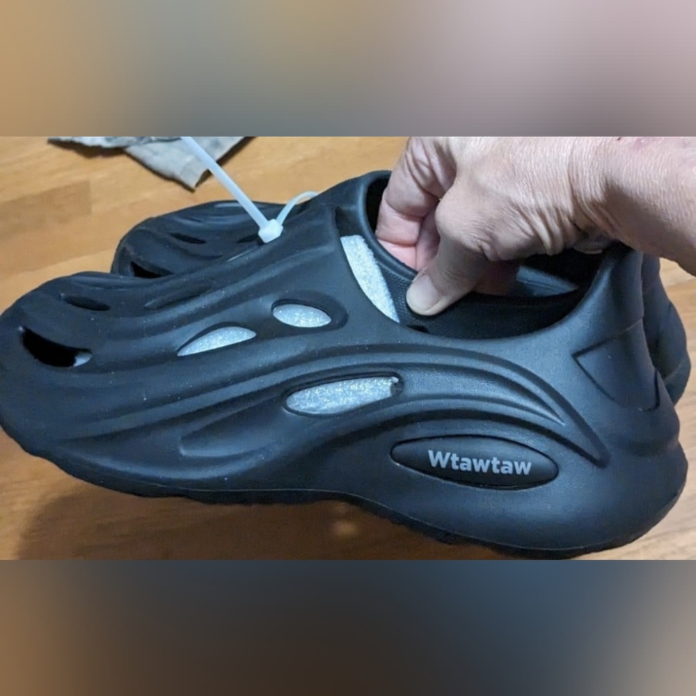 Black Slip-On Clogs - Picture 2 of 4